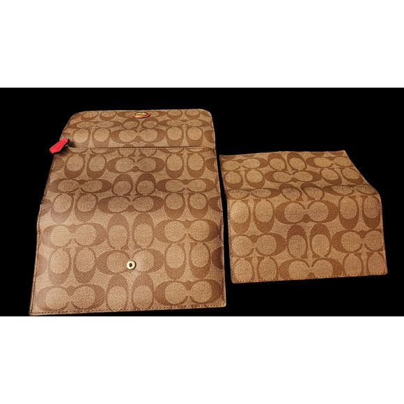 Coach Peyton Signature checkbook Wallet - Picture 5 of 9